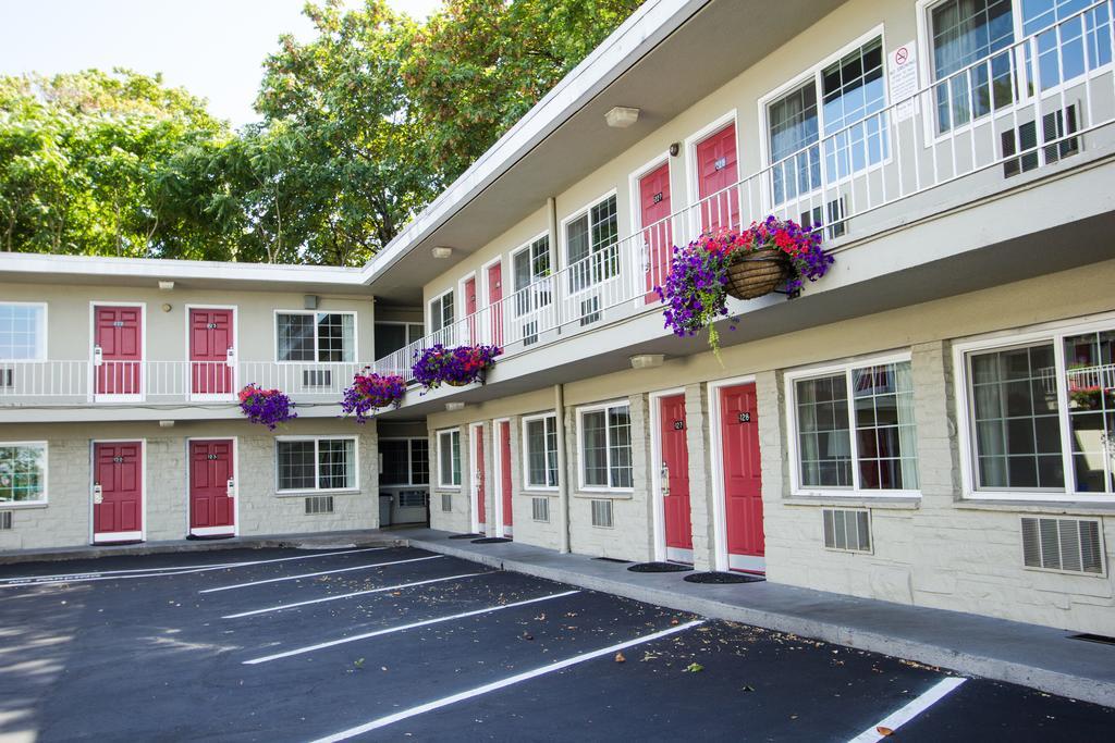 Campus Inn & Suites Eugene Downtown Kültér fotó